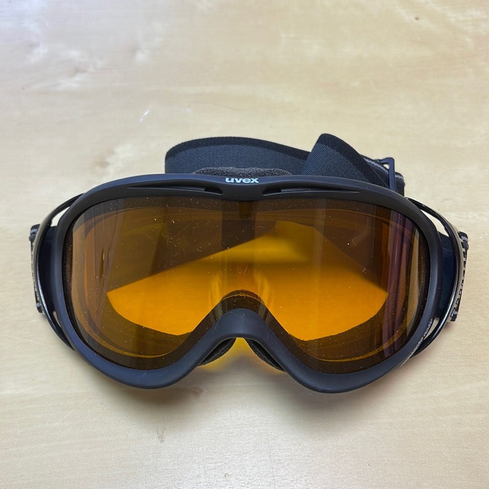 Uvex Comanche optic goggles - new